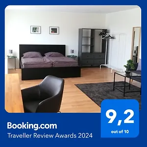 - Neu, Modern, Gemütlich, Eigener Parkplatz Apartment